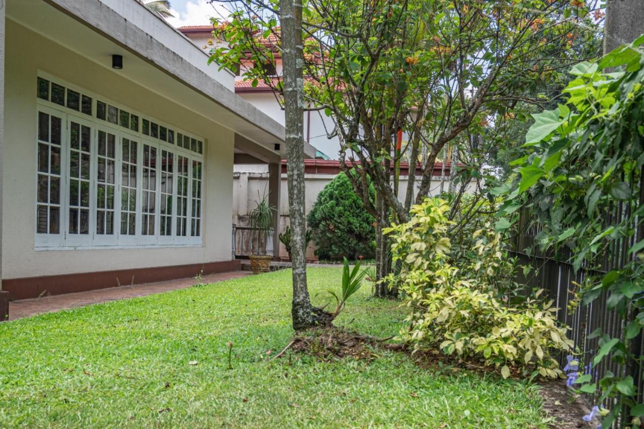 Kandy Twin Hostel Exterior photo