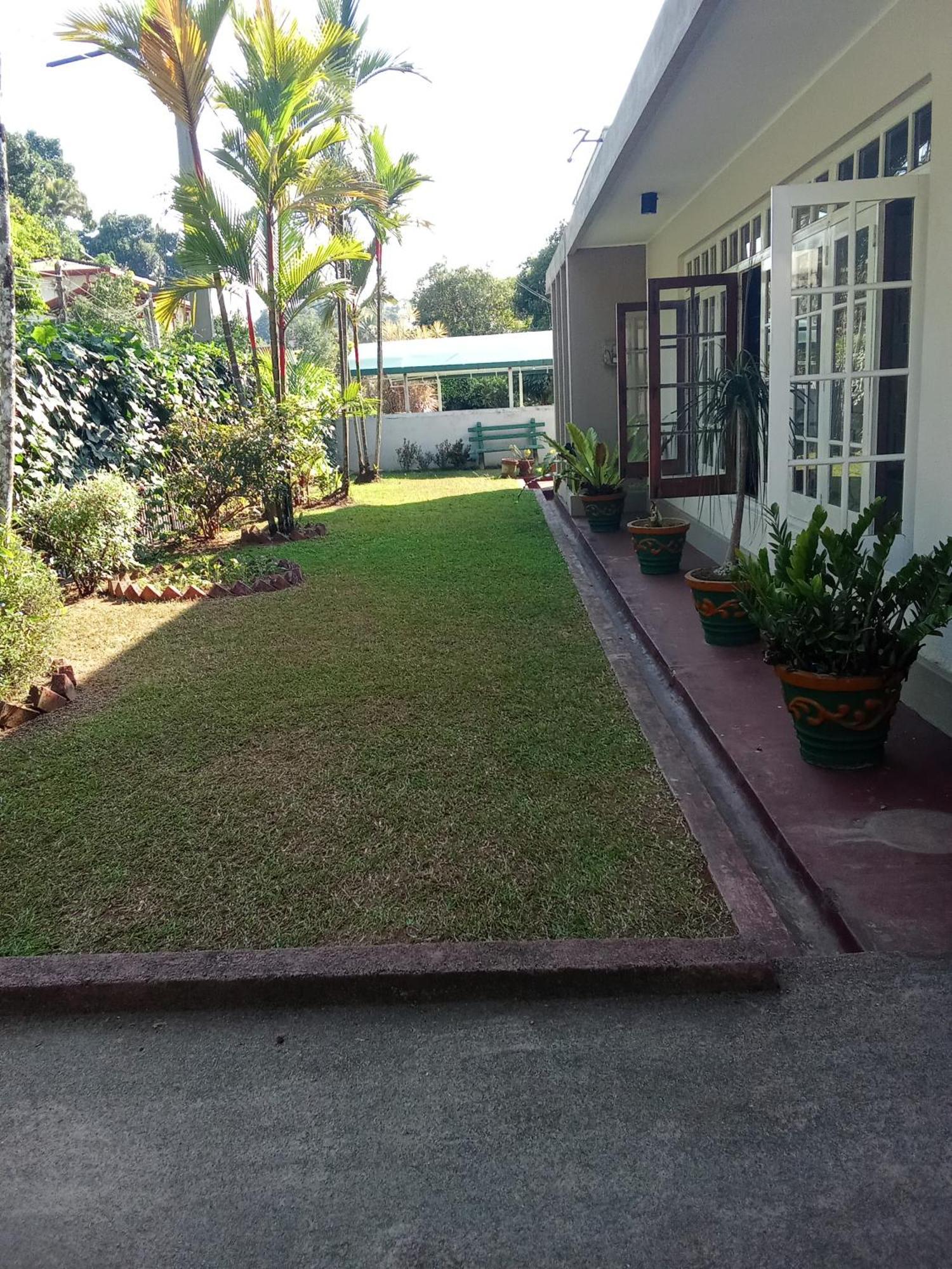 Kandy Twin Hostel Exterior photo